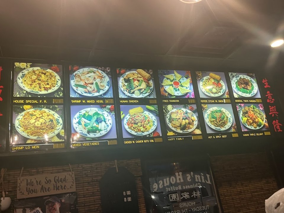 Printed menu with chicken, vegetable, and lo mein dishes.